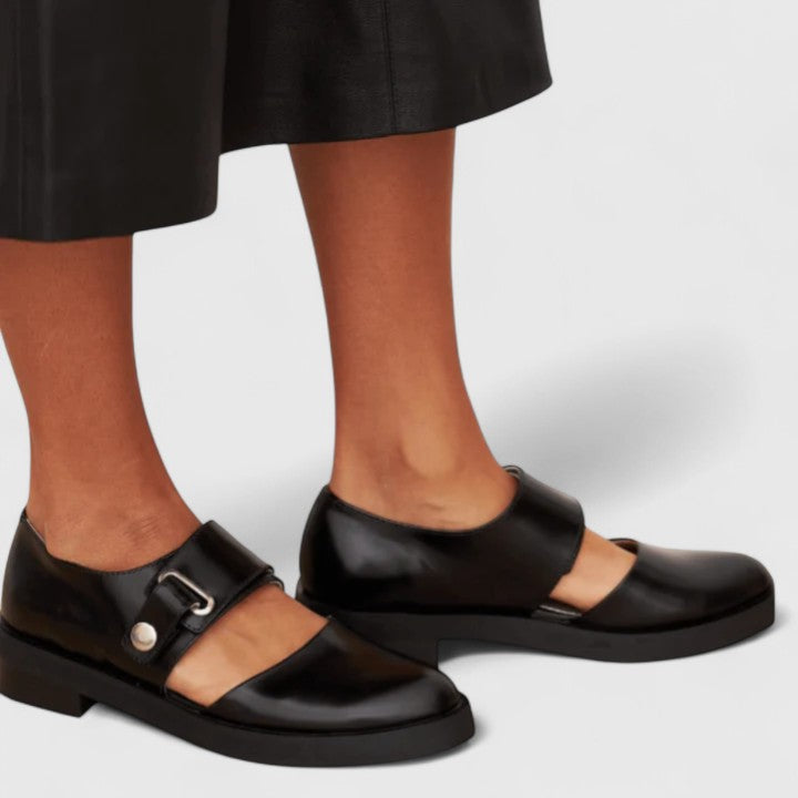 ELOISE | CLASSIC BUCKLE MARY JANES