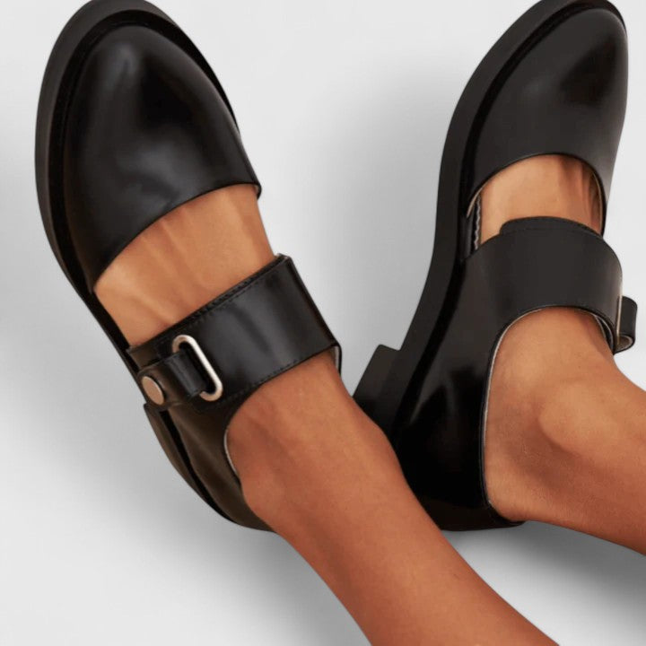 ELOISE | CLASSIC BUCKLE MARY JANES