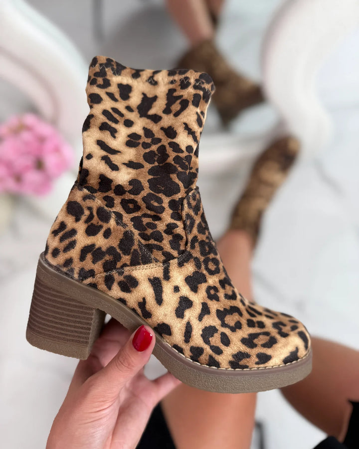 MARGAUX – SUEDE ANKLE BOOTS