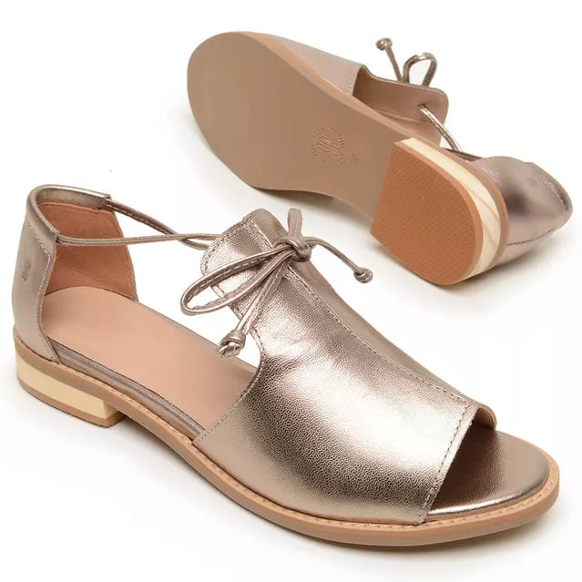 LILLIANA – STRAP-STYLE LEATHER SANDALS.