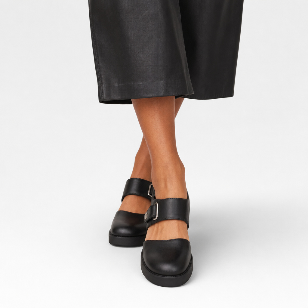 ELOISE | CLASSIC BUCKLE MARY JANES