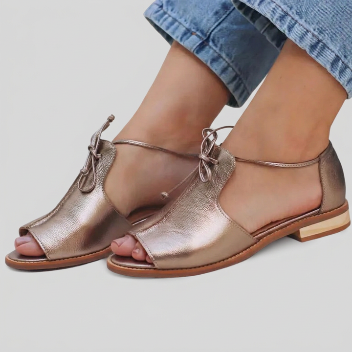 LILLIANA – STRAP-STYLE LEATHER SANDALS.